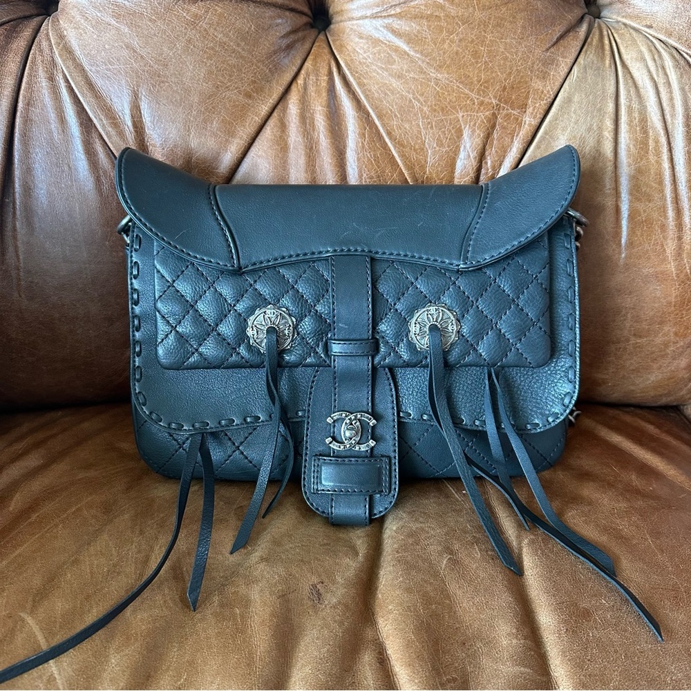 Chanel 2014 Black Quilted Calfskin Leather Paris-Dallas Ride Western Saddle Bag - Picture 3 of 15